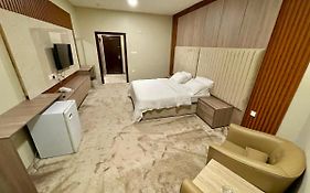 Relax Day Hotel  2*